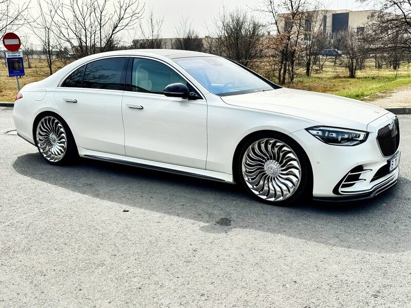 Mercedes-Benz S 500