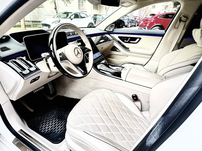 Mercedes-Benz S 500